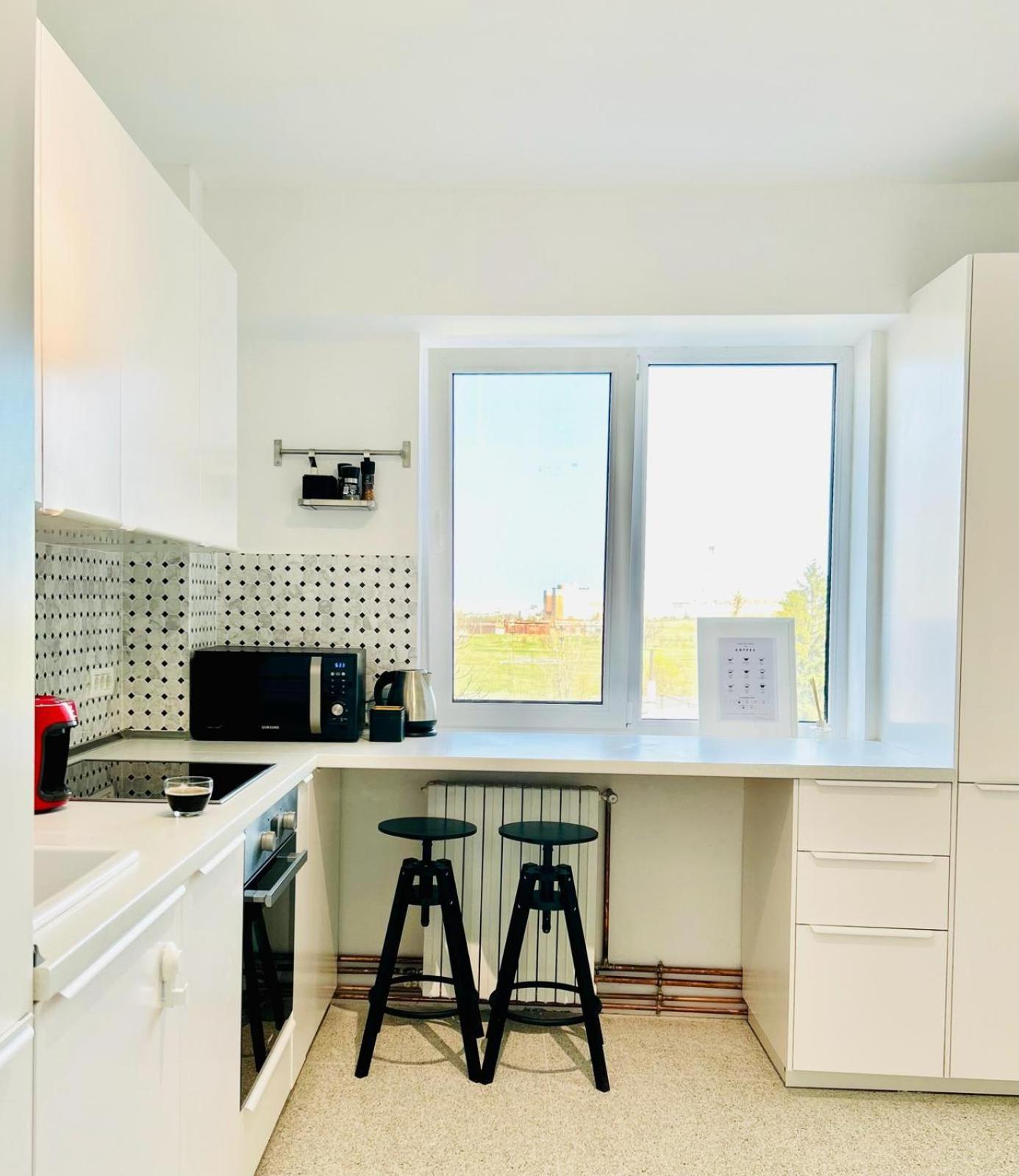 Urban Parkside Retreat Cozy 2-Bed Ap By Metro Apartment Bucharest Exterior photo